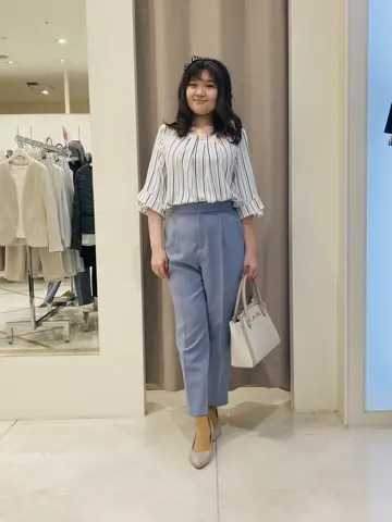 ANY SIS 川根　彩 コーディネート画像