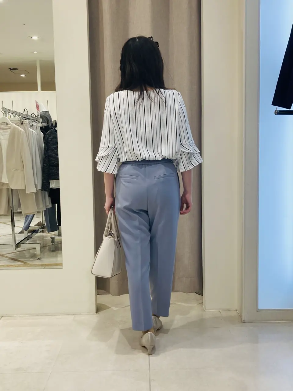 ANY SIS 川根　彩 コーディネート画像