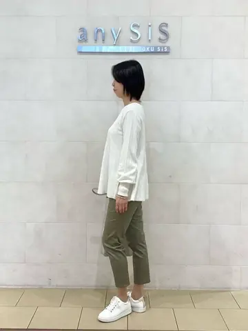 ANY SIS 藤森 コーディネート画像