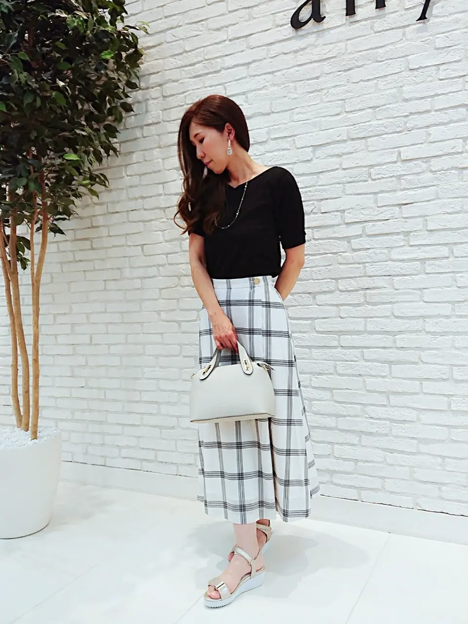 ANY SIS 東海林 コーディネート画像