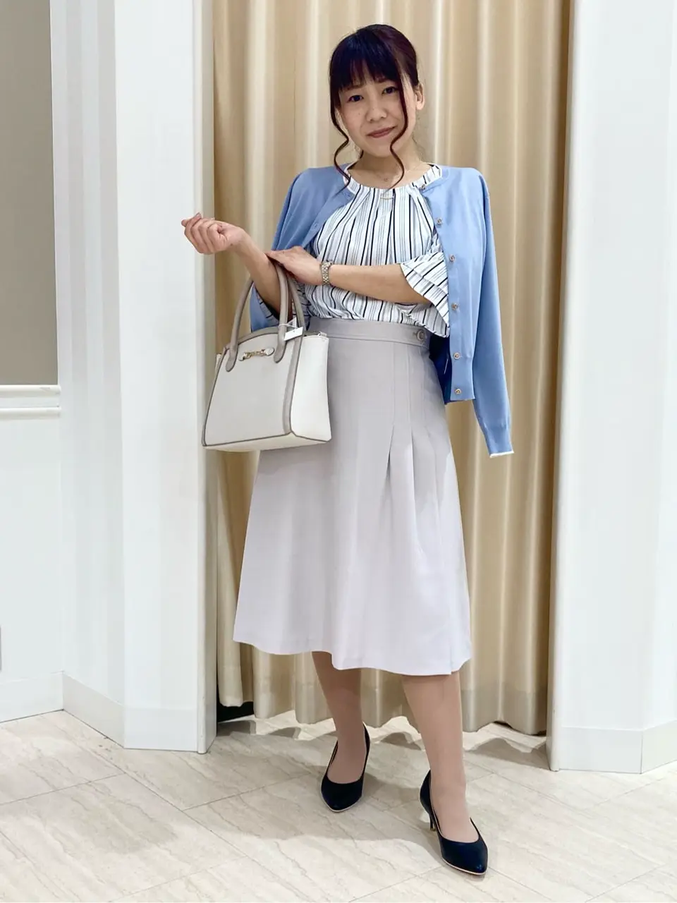 ANY SIS スタッフ コーディネート画像