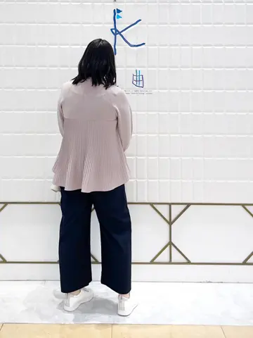 ANY SIS 西田 コーディネート画像