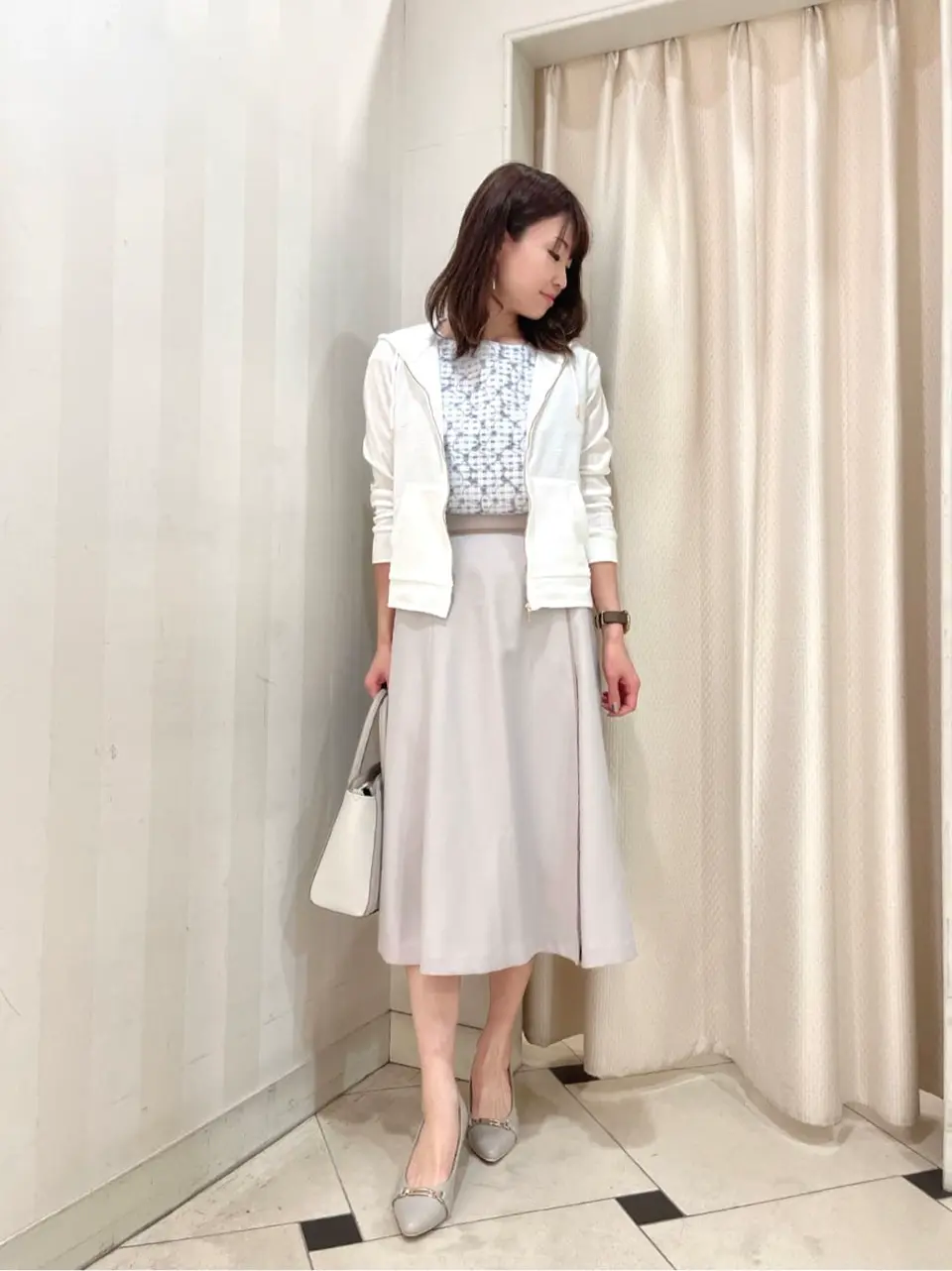 ANY SIS 金井 コーディネート画像