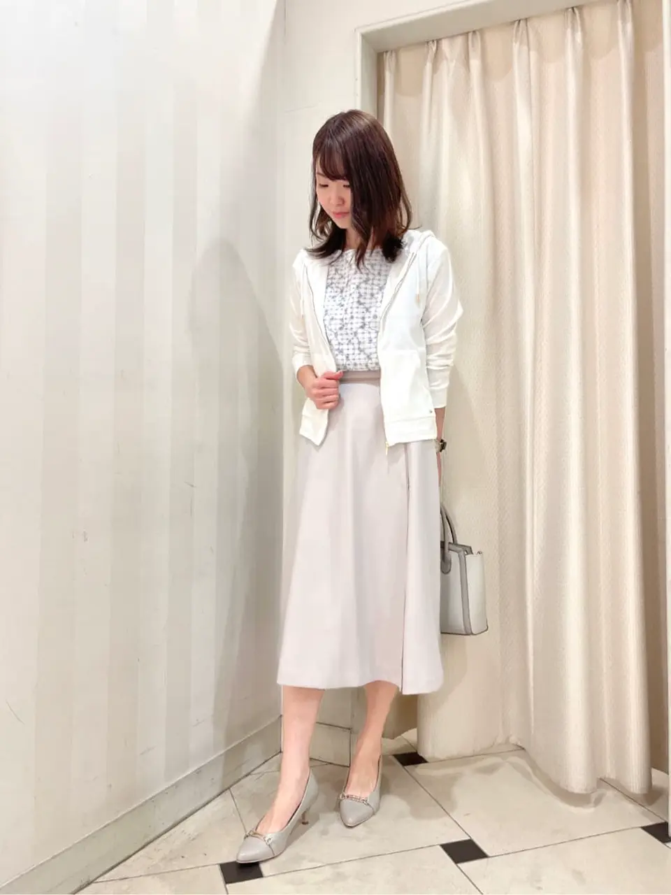 ANY SIS 金井 コーディネート画像