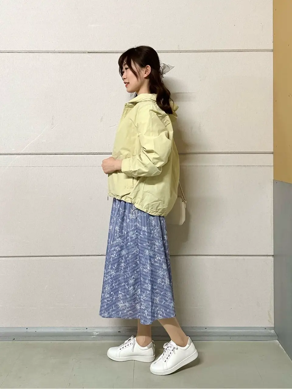 ANY SIS みぃ コーディネート画像