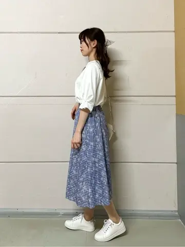 ANY SIS みぃ コーディネート画像