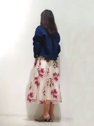 ANY SIS スタッフ コーディネート画像