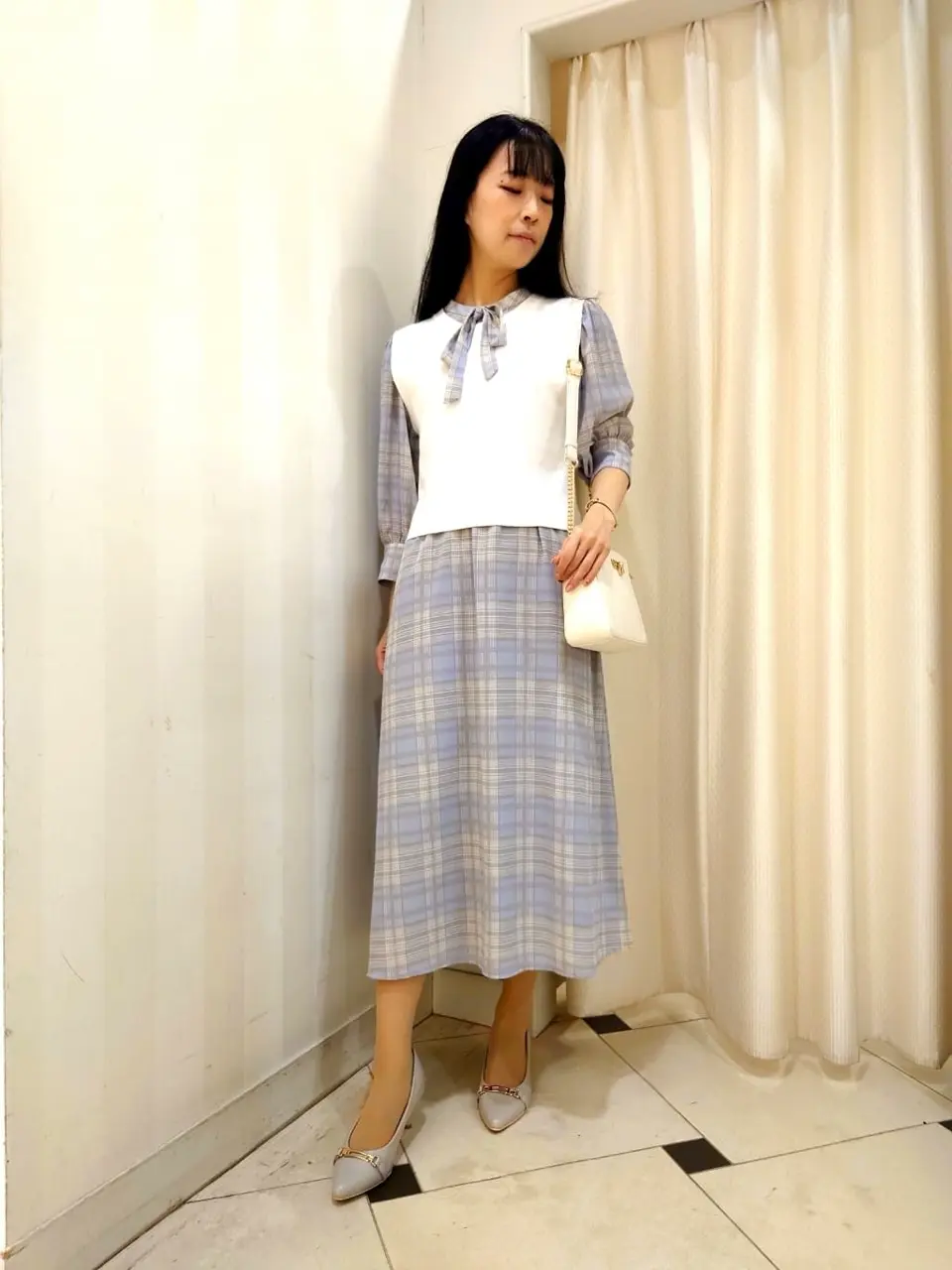 ANY SIS スタッフ コーディネート画像