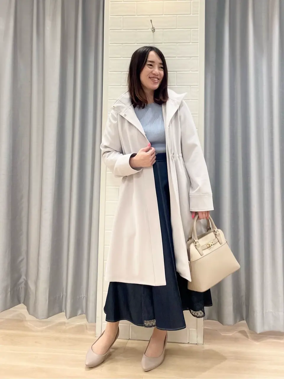 ANY SIS 丸岡 コーディネート画像