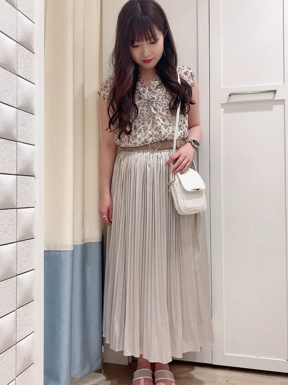 ANY SIS 藤田 コーディネート画像