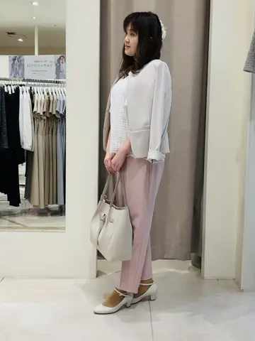 ANY SIS 川根　彩 コーディネート画像