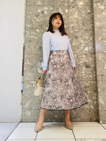 ANY SIS スタッフ コーディネート画像