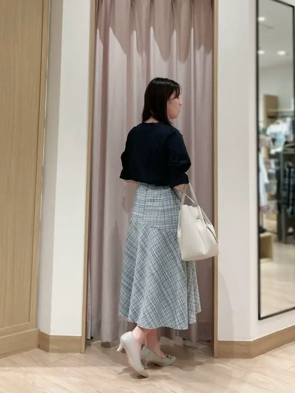 ANY SIS 濱口 コーディネート画像