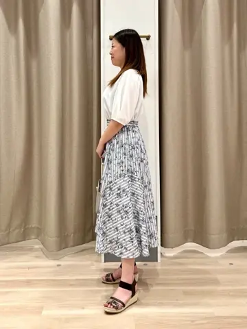 ANY SIS 瀬野 コーディネート画像