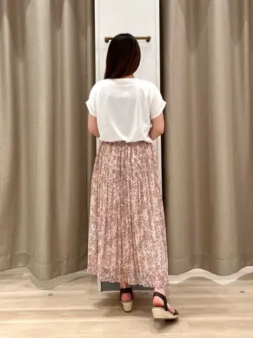 ANY SIS 瀬野 コーディネート画像