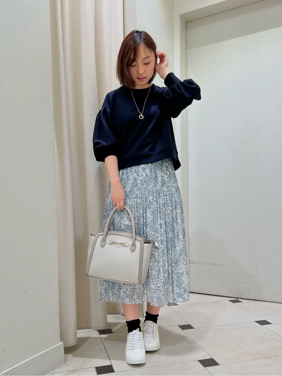 ANY SIS 村上 コーディネート画像