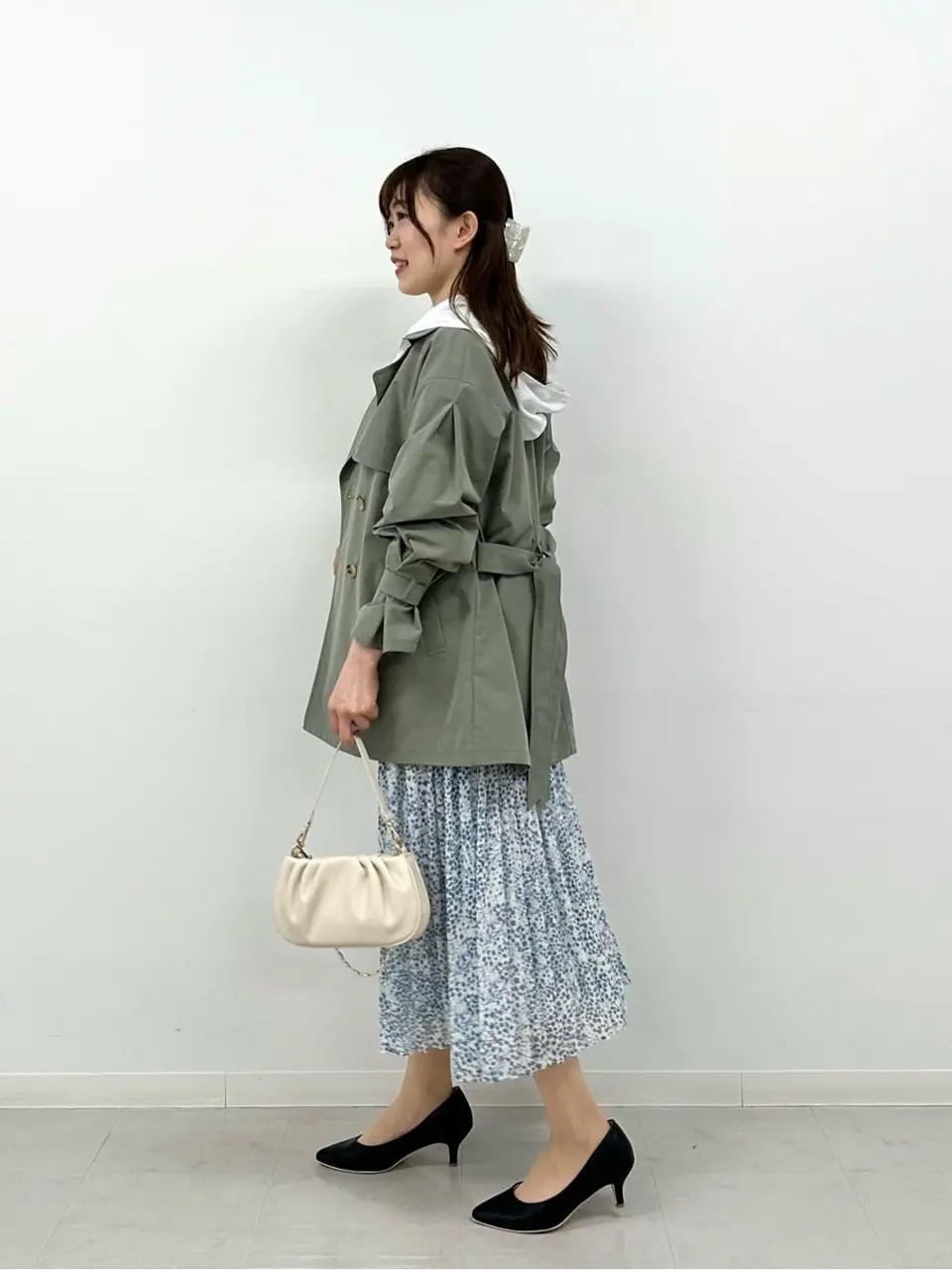 ANY SIS みぃ コーディネート画像