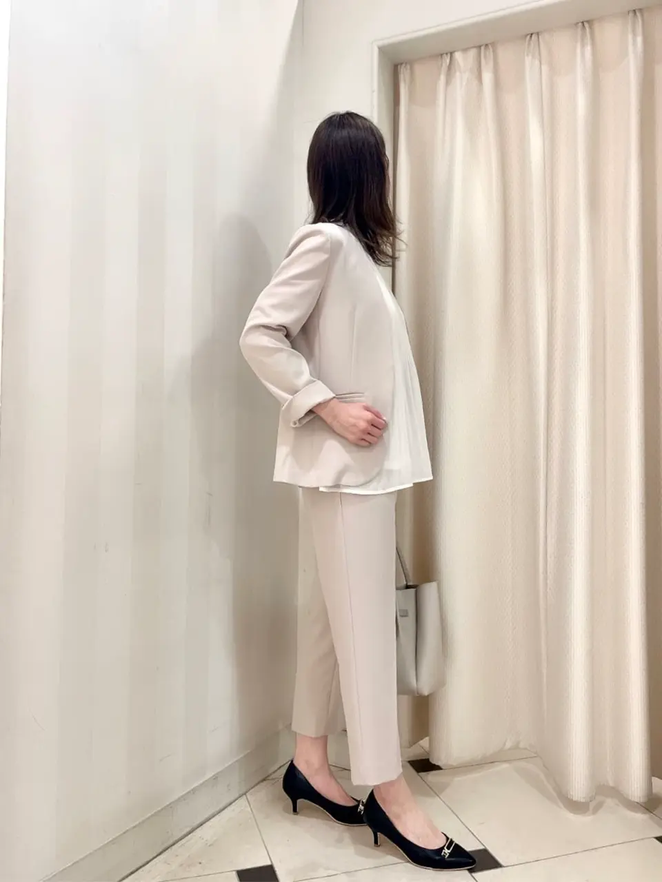 ANY SIS 金井 コーディネート画像