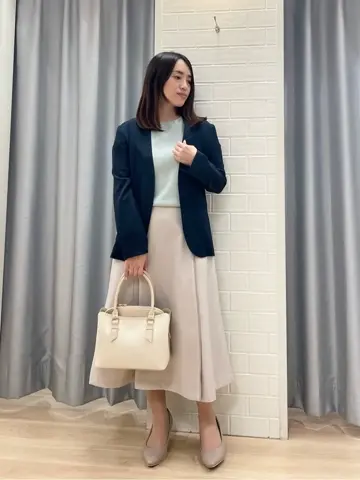 ANY SIS 丸岡 コーディネート画像