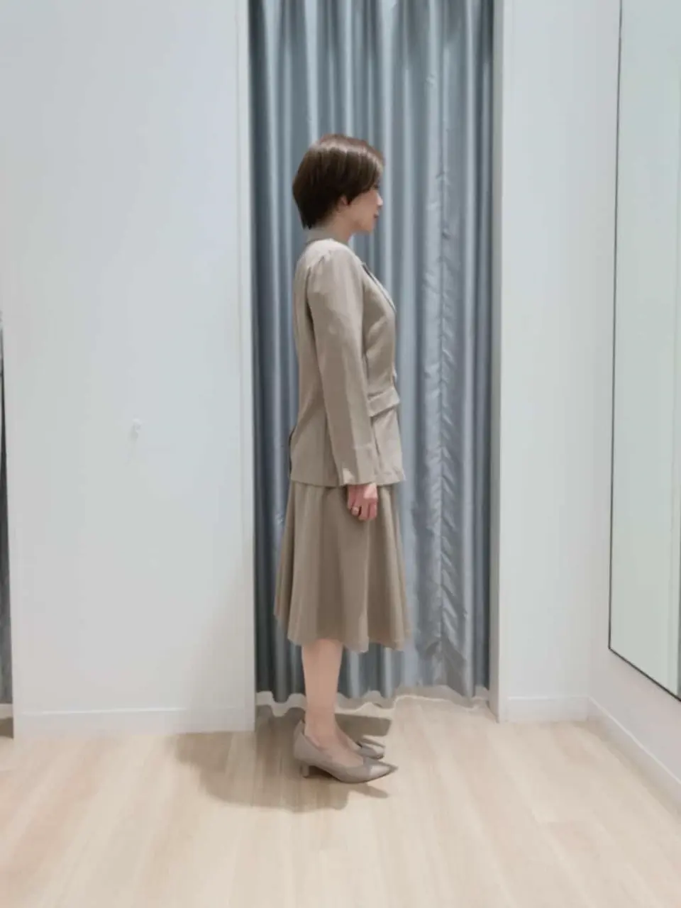 ANY SIS N コーディネート画像