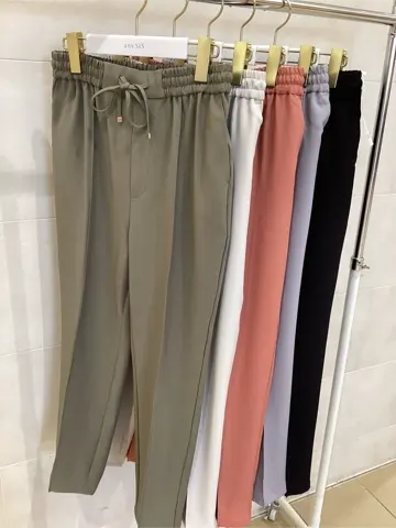 ANY SIS 藤森 コーディネート画像