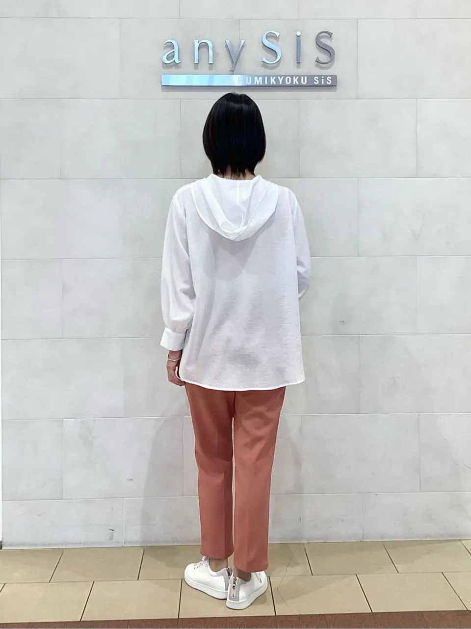 ANY SIS 藤森 コーディネート画像