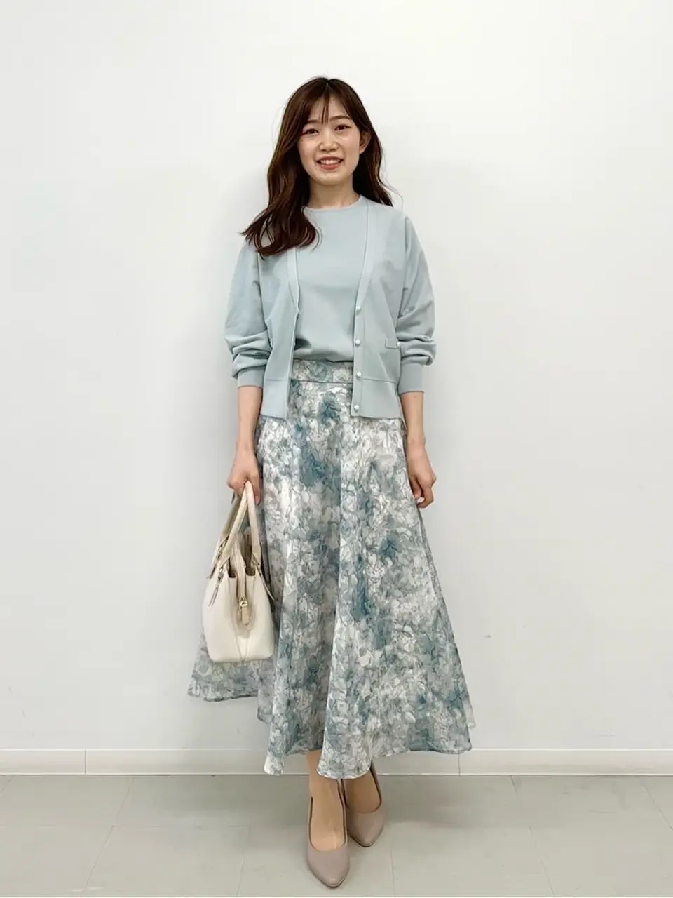 ANY SIS みぃ コーディネート画像