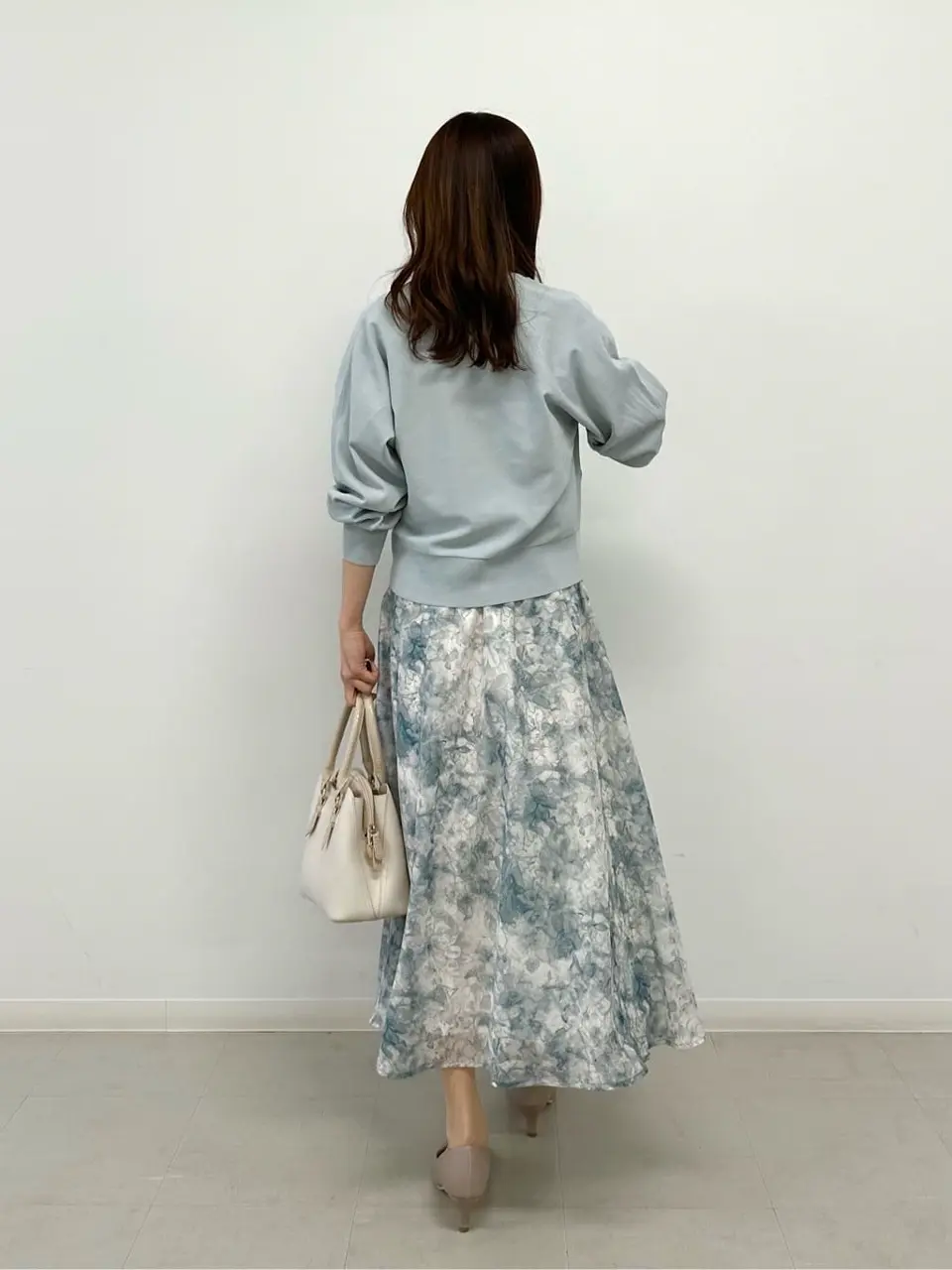 ANY SIS みぃ コーディネート画像