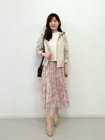 ANY SIS みぃ コーディネート画像