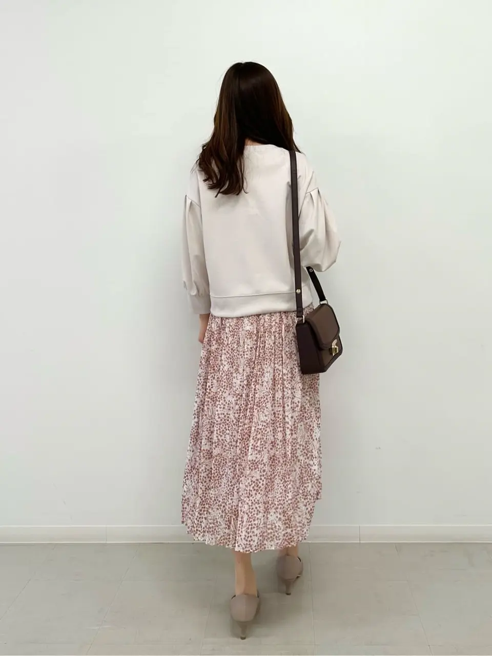 ANY SIS みぃ コーディネート画像