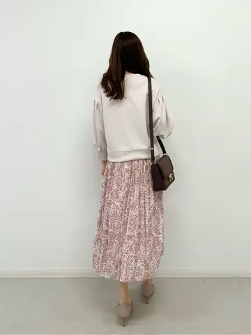 ANY SIS みぃ コーディネート画像