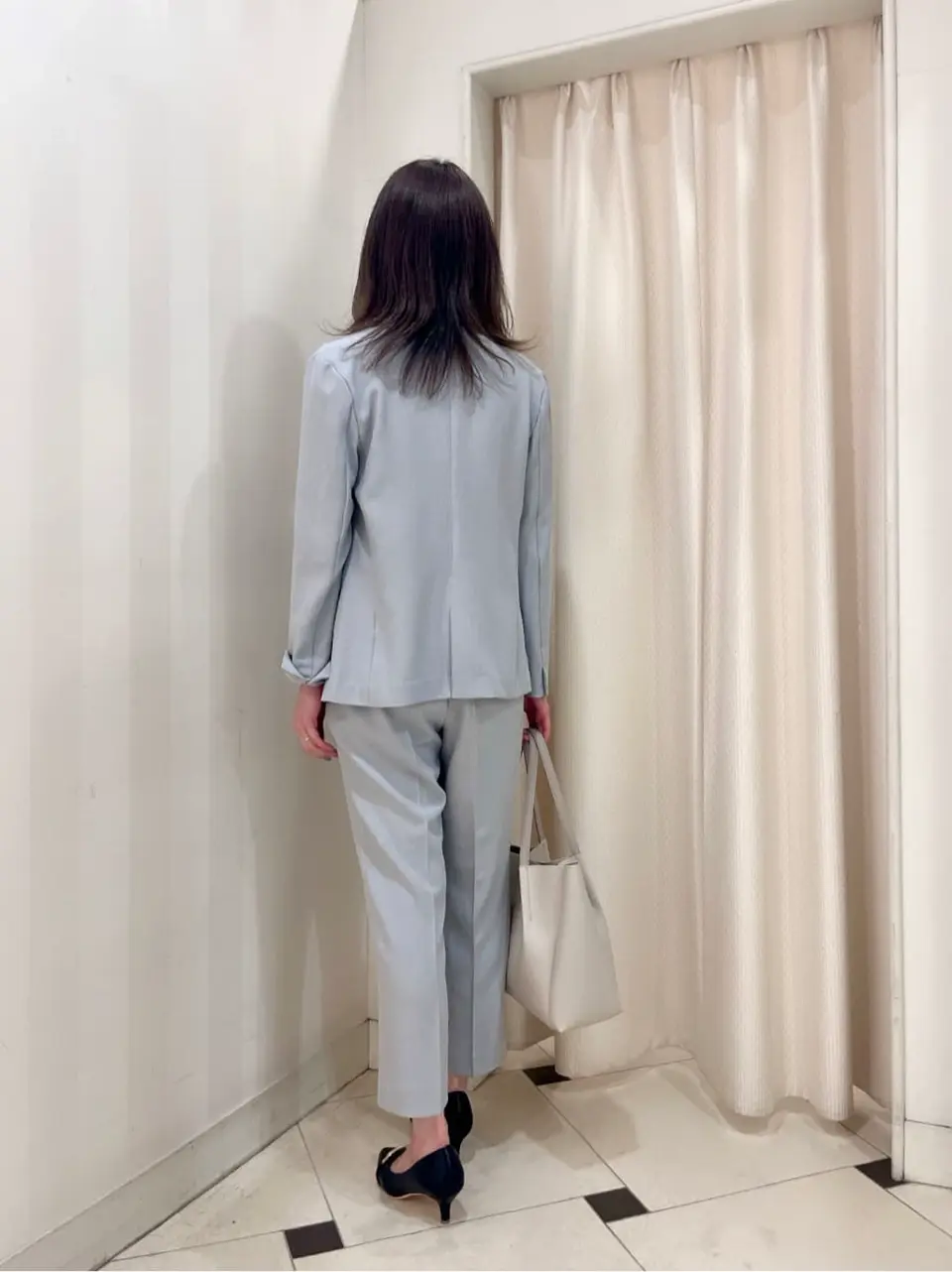 ANY SIS 金井 コーディネート画像