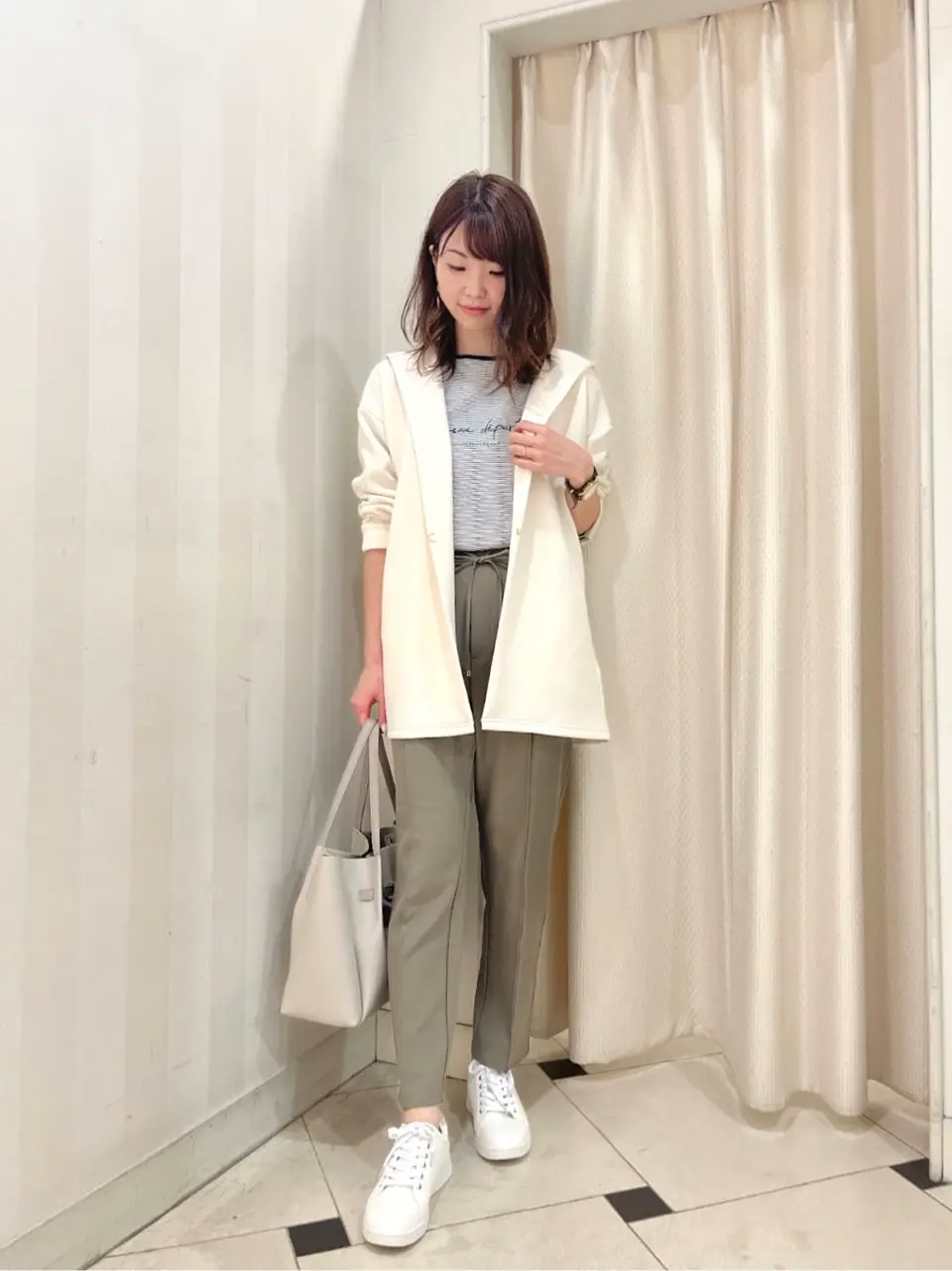 ANY SIS 金井 コーディネート画像