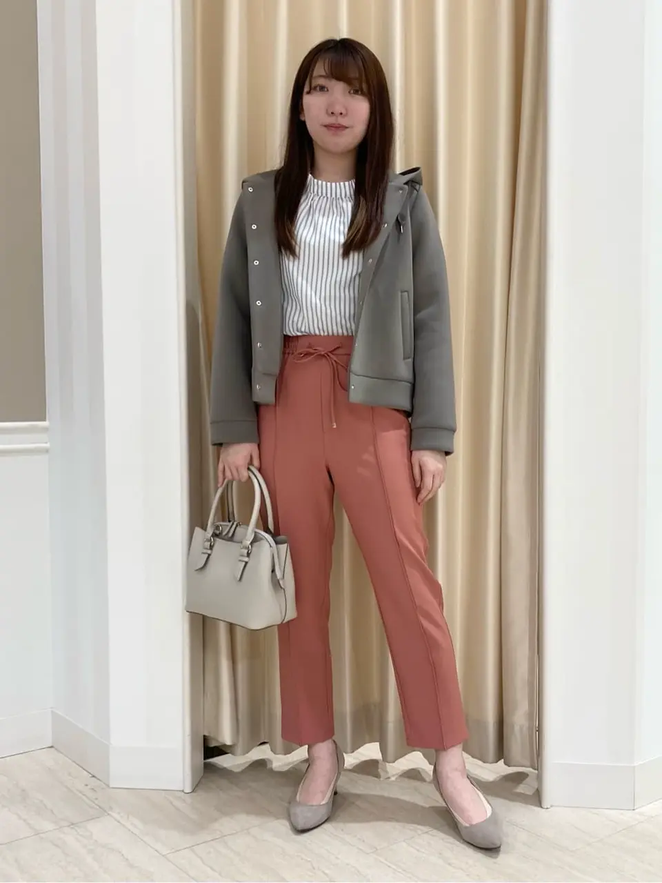  スタッフ コーディネート画像