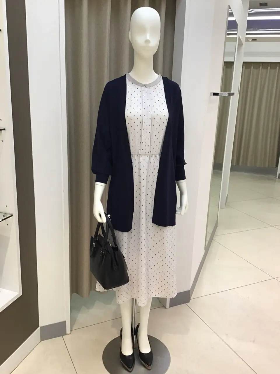 ANY SIS 本田 コーディネート画像