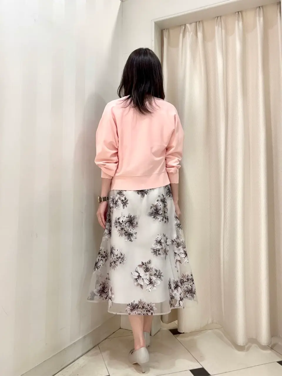 ANY SIS 金井 コーディネート画像