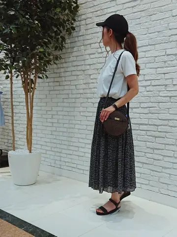 ANY SIS 東海林 コーディネート画像