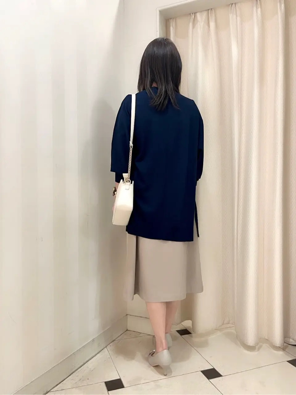 ANY SIS 金井 コーディネート画像