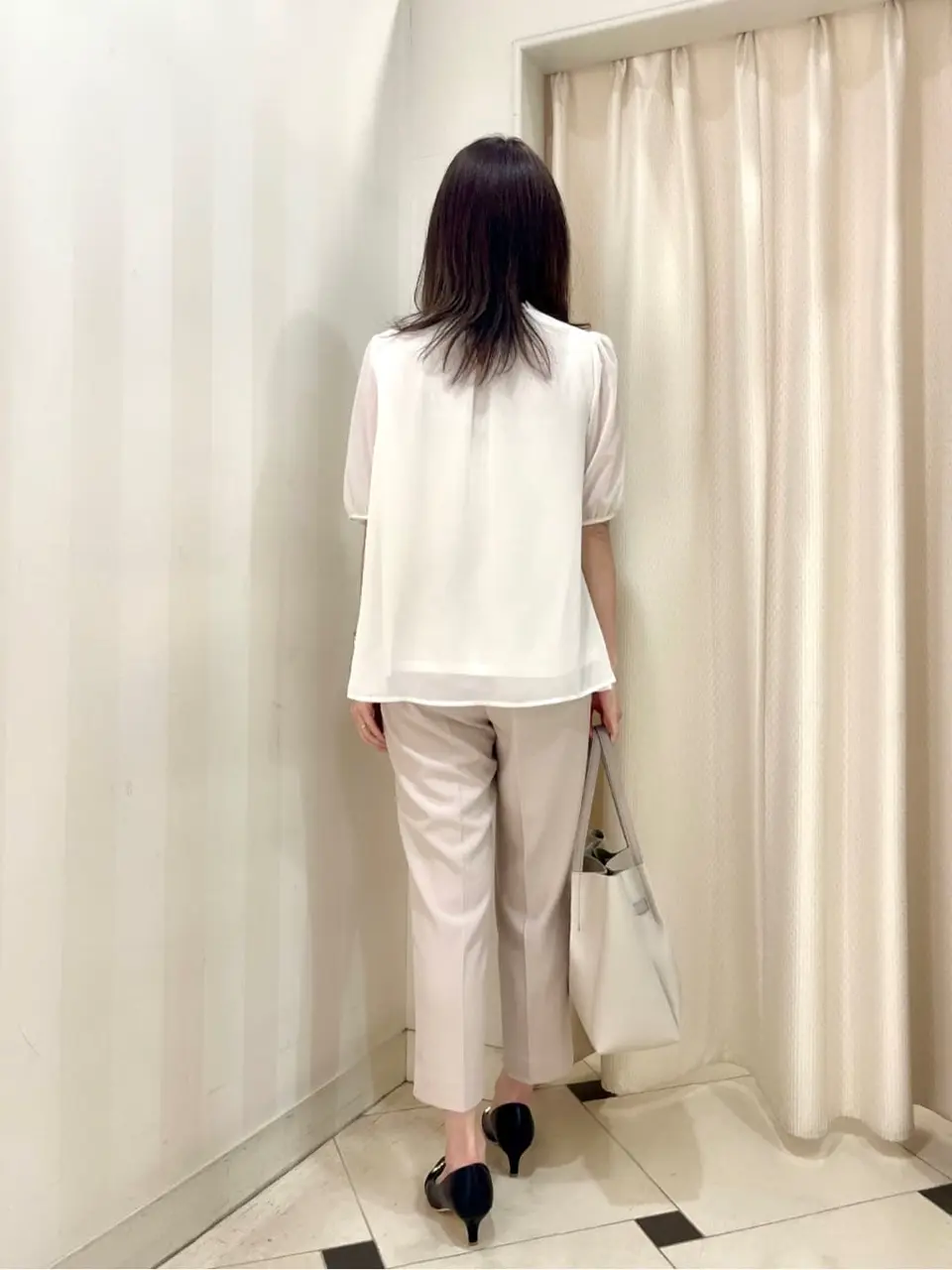 ANY SIS 金井 コーディネート画像