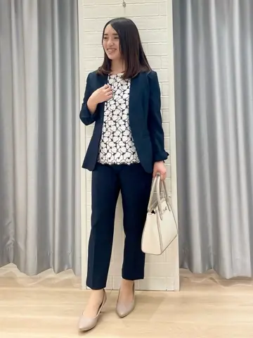 ANY SIS 丸岡 コーディネート画像