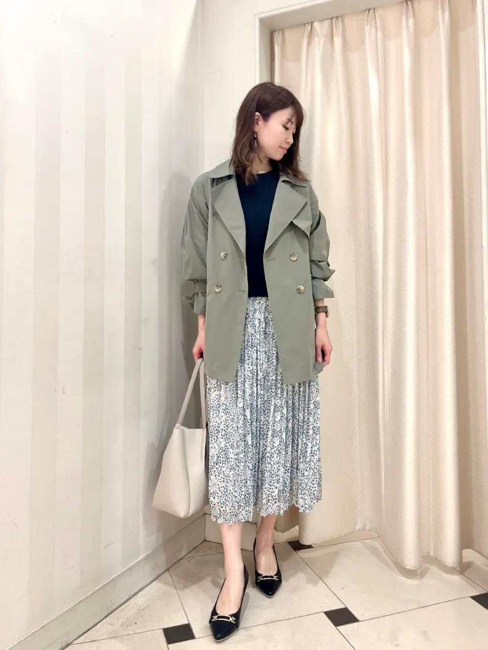 ANY SIS 金井 コーディネート画像