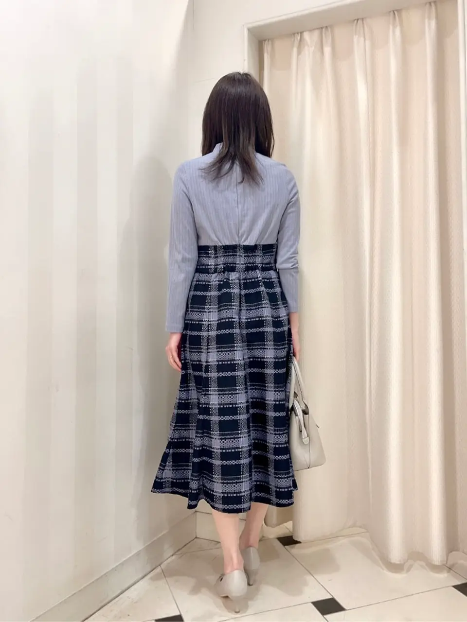 ANY SIS 金井 コーディネート画像