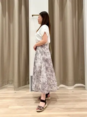 ANY SIS 瀬野 コーディネート画像