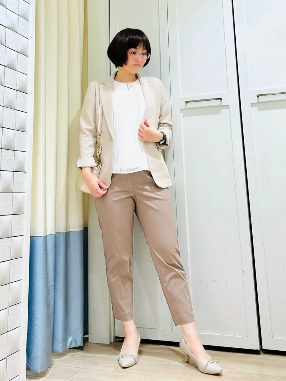 ANY SIS スタッフ コーディネート画像