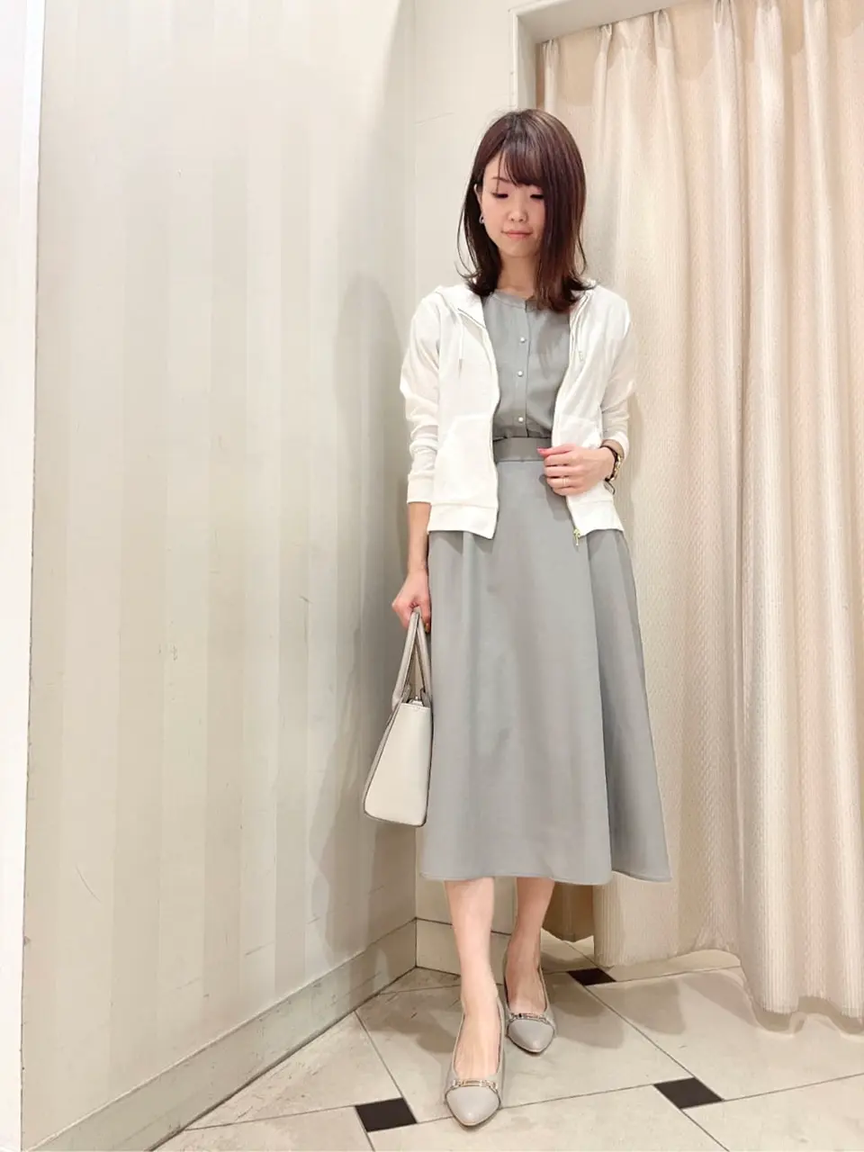 ANY SIS 金井 コーディネート画像