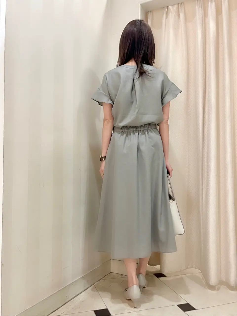 ANY SIS 金井 コーディネート画像