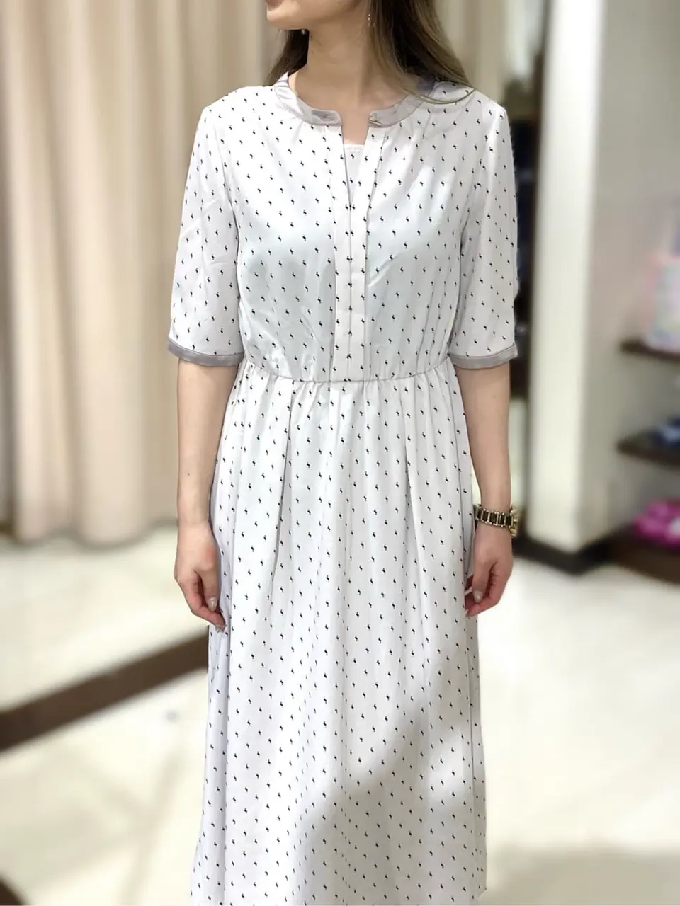 ANY SIS STAFF コーディネート画像