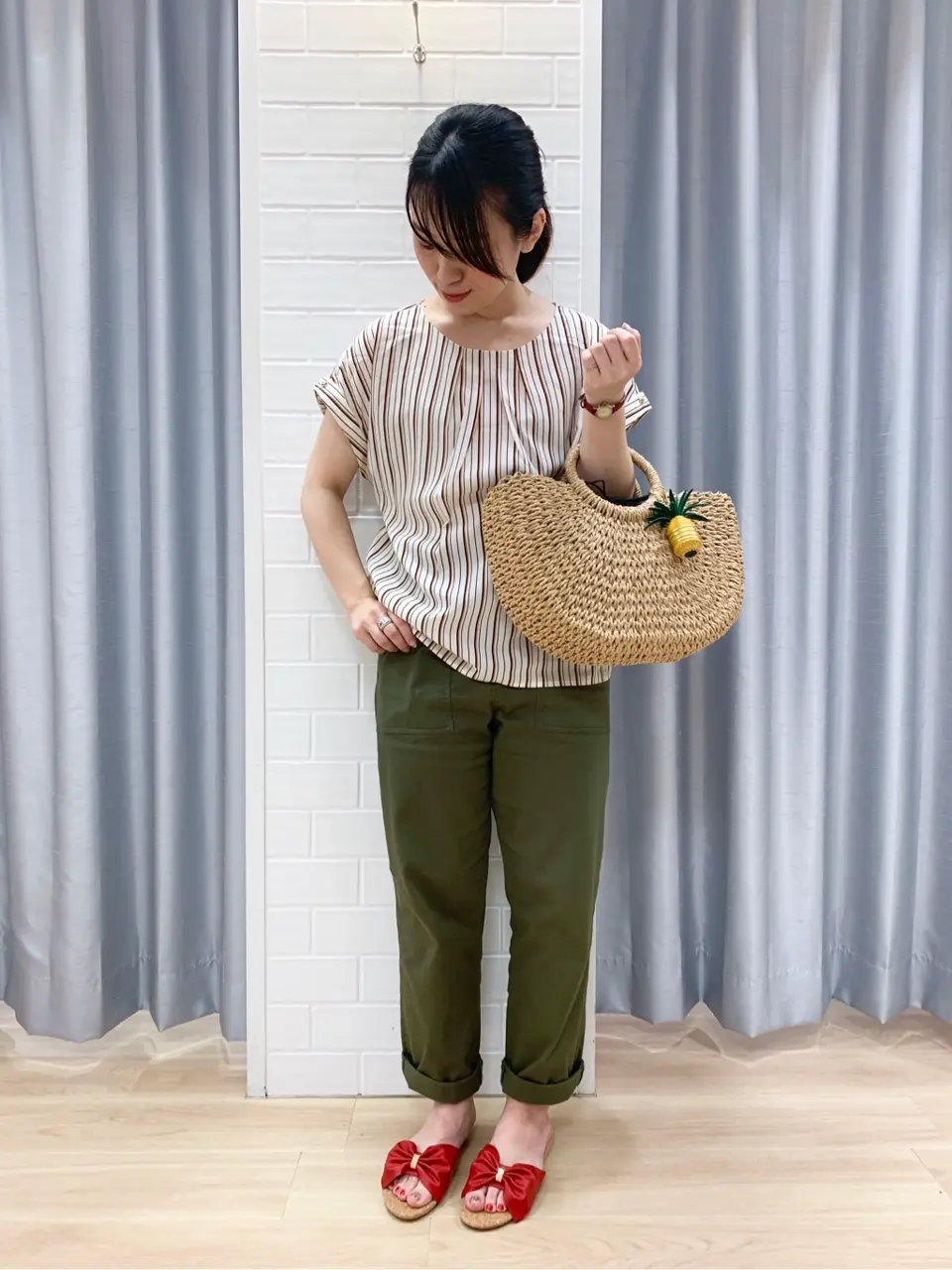 ANY SIS 丸岡 コーディネート画像