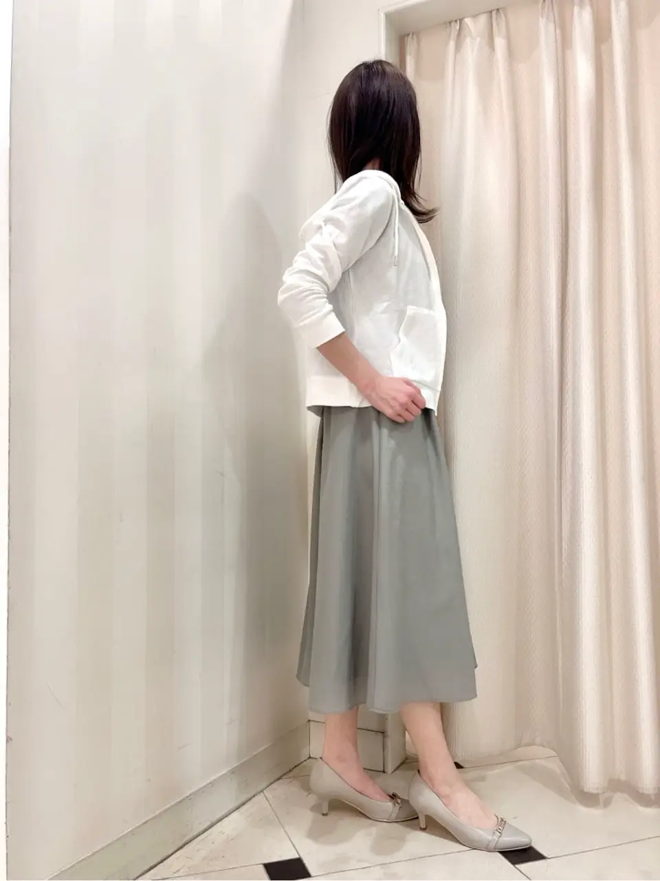 ANY SIS 金井 コーディネート画像