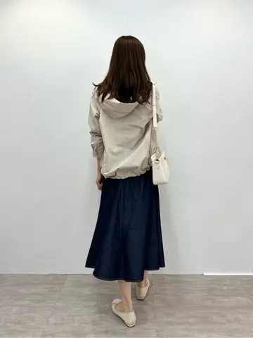 ANY SIS みぃ コーディネート画像